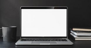 Laptop layar putih