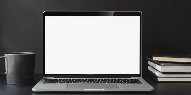 Laptop layar putih